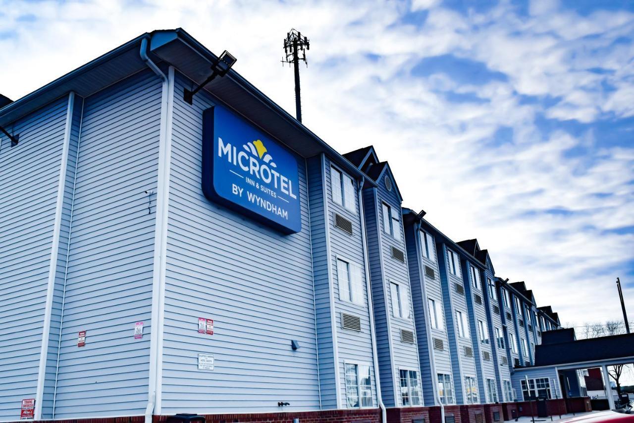 Travelers Inn And Suites 롤리 외부 사진